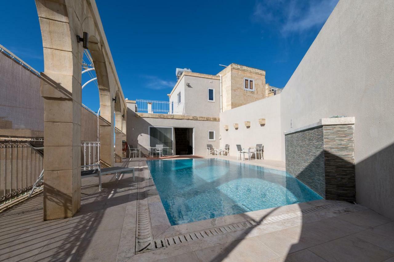 Zeppi'S Luxury Holiday Farmhouse With Private Pool Gharb (Gozo) Exterior photo